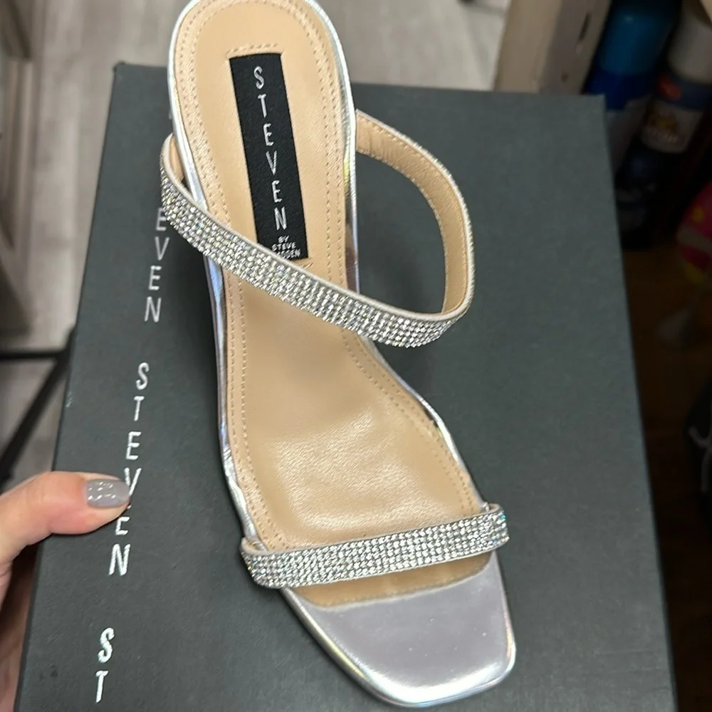 Steven By Steve Madden new tags